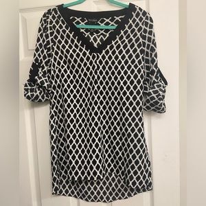 White House Black Market tunic size 8